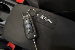 valkoinen Audi Q3 2023 kuva 30.