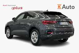 Harmaa Audi Q3 2023 kuva 2.