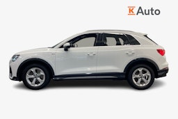 valkoinen Audi Q3 2023 kuva 5.