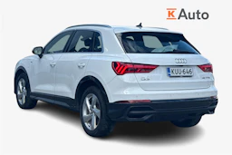 valkoinen Audi Q3 2023 kuva 2.