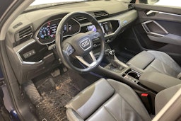 sininen Audi Q3 2023 kuva 3.