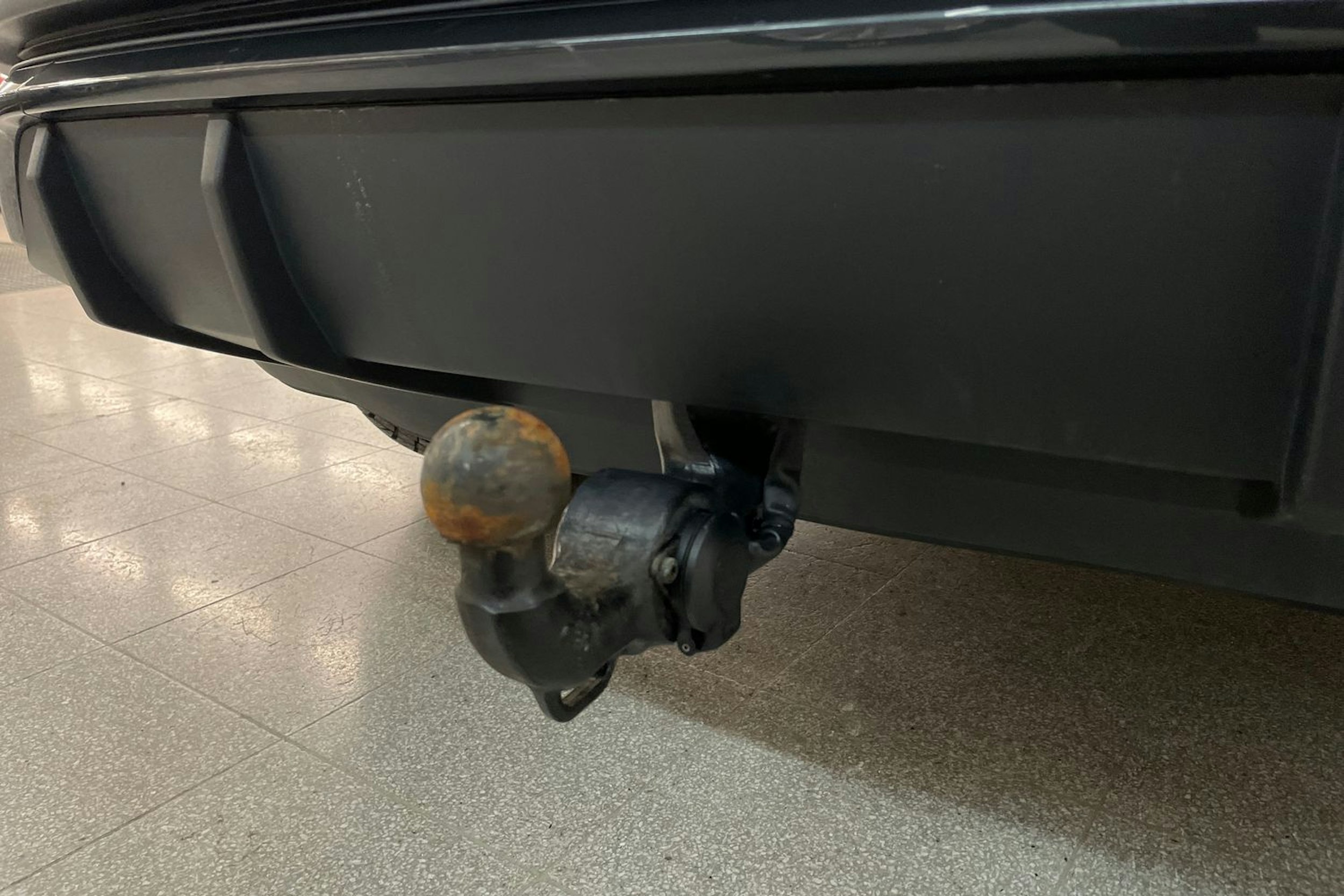 sininen Audi Q3 2023 kuva 25.