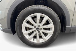 harmaa Audi Q3 2023 kuva 12.