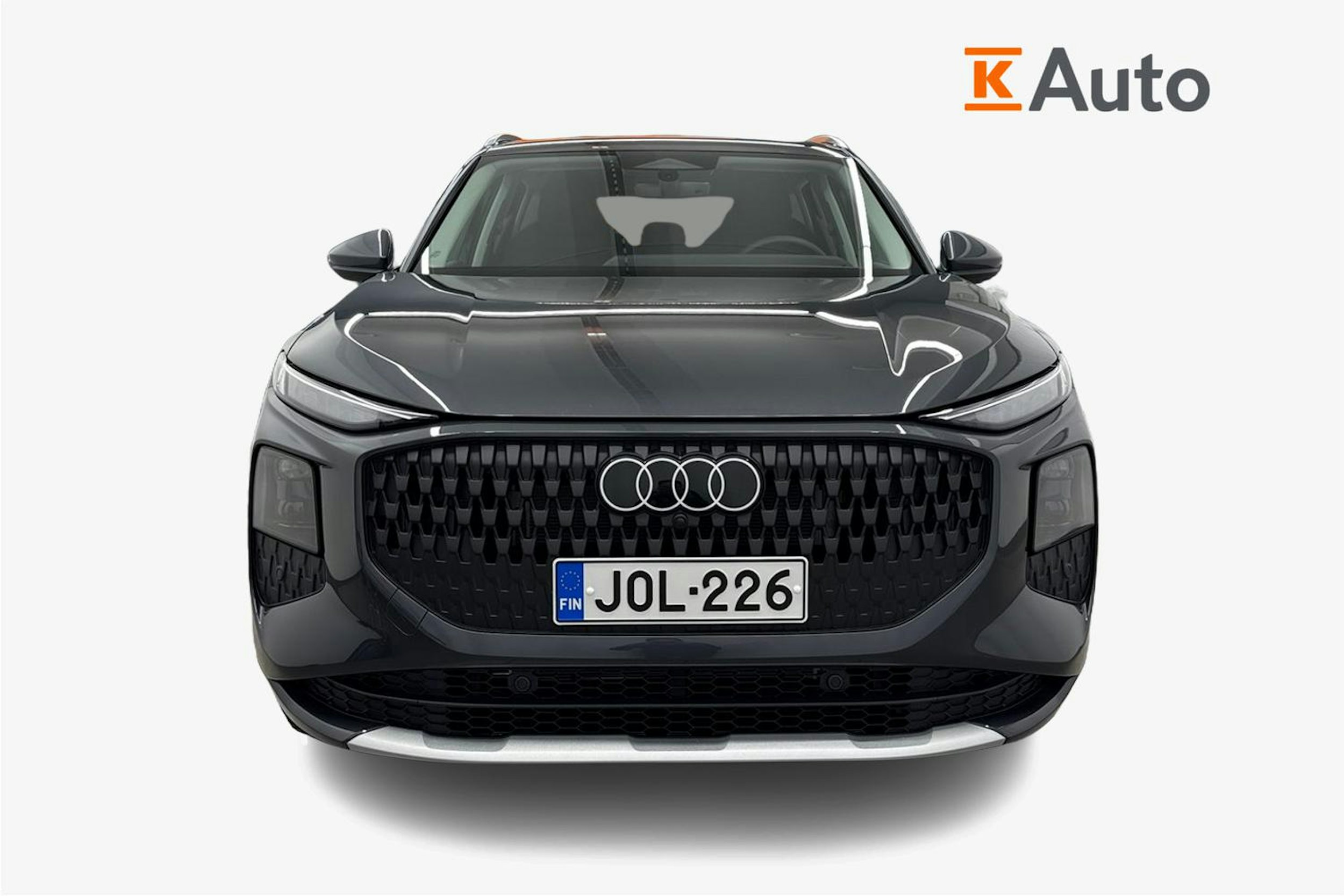 met. harmaa Audi Q3 2025 kuva 4.