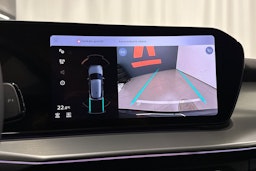 met. harmaa Audi Q3 2025 kuva 23.