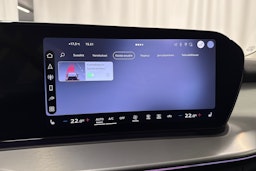 met. harmaa Audi Q3 2025 kuva 27.