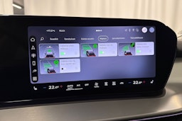 met. harmaa Audi Q3 2025 kuva 28.