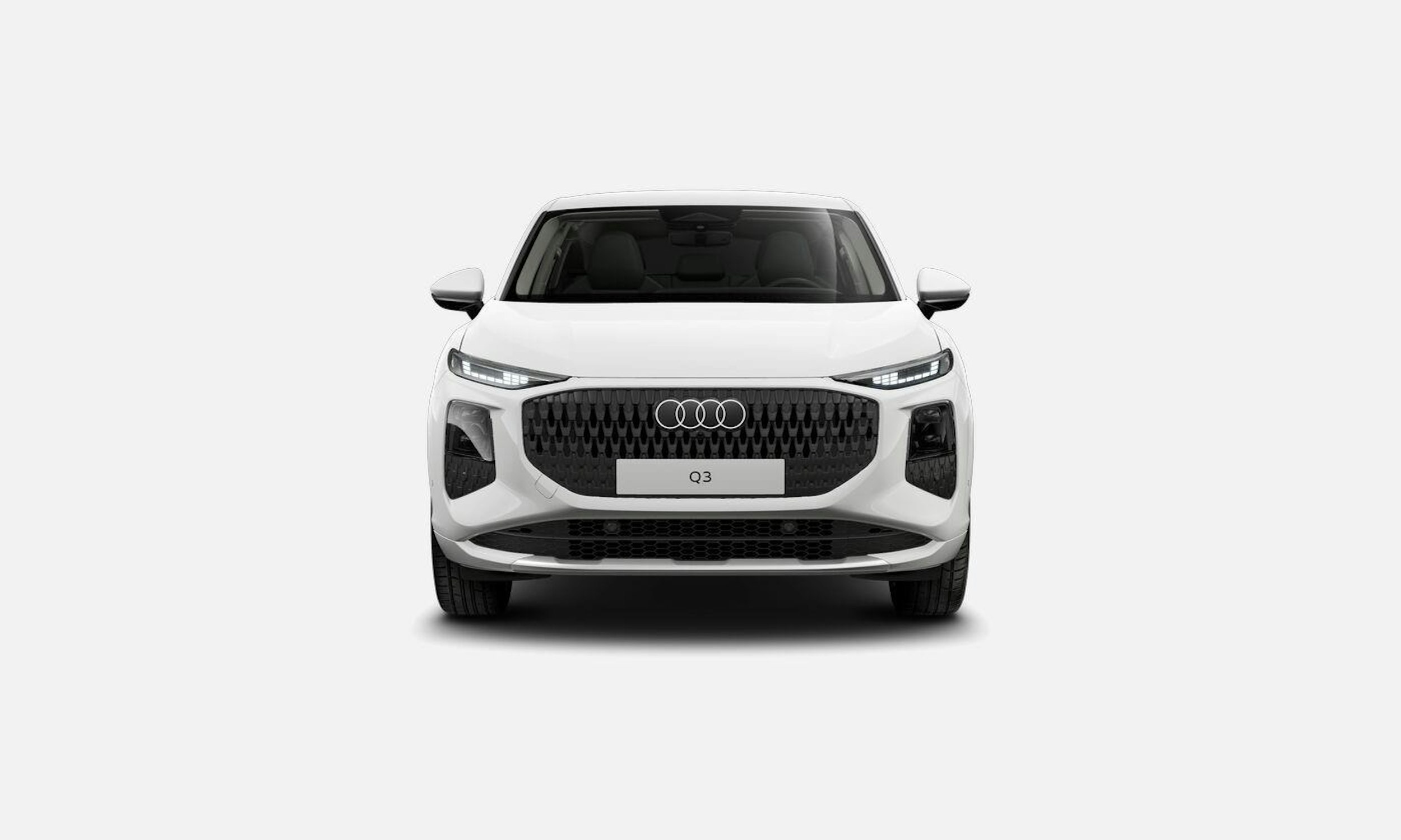 valkoinen Audi Q3 2025 kuva 6.