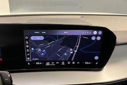 valkoinen Audi Q3 2025 kuva 10.