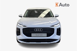 valkoinen Audi Q3 2025 kuva 17.