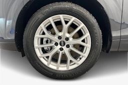 tamborra harmaa Audi Q3 2026 kuva 31.