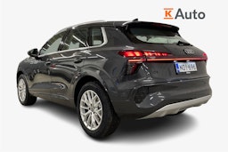 harmaa Audi Q3 2025 kuva 2.