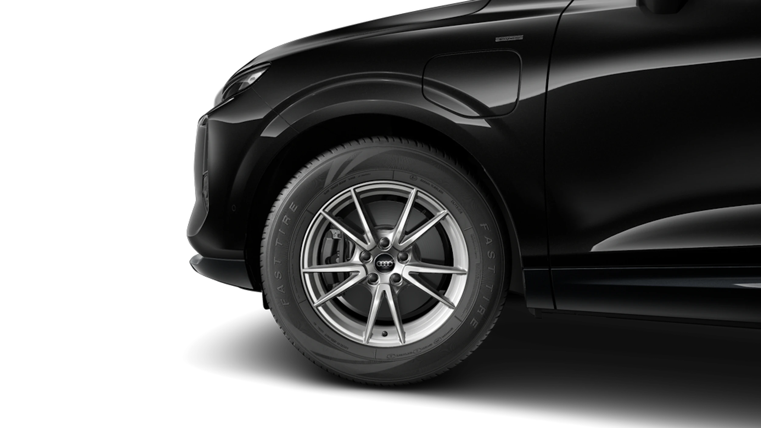 Mythos-musta, metalliväri Audi Q3 2026 kuva 11.