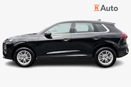 musta Audi Q3 2026 kuva 5.