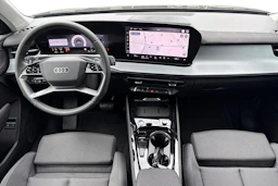 musta Audi Q3 2026 kuva 7.
