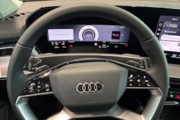 valkoinen Audi Q3 2026 kuva 19.