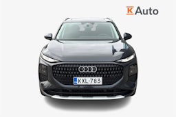 harmaa Audi Q3 2026 kuva 4.