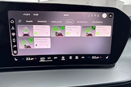 harmaa Audi Q3 2026 kuva 15.