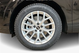 musta Audi Q3 2026 kuva 9.