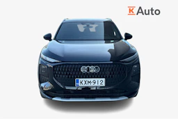 musta Audi Q3 2026 kuva 4.