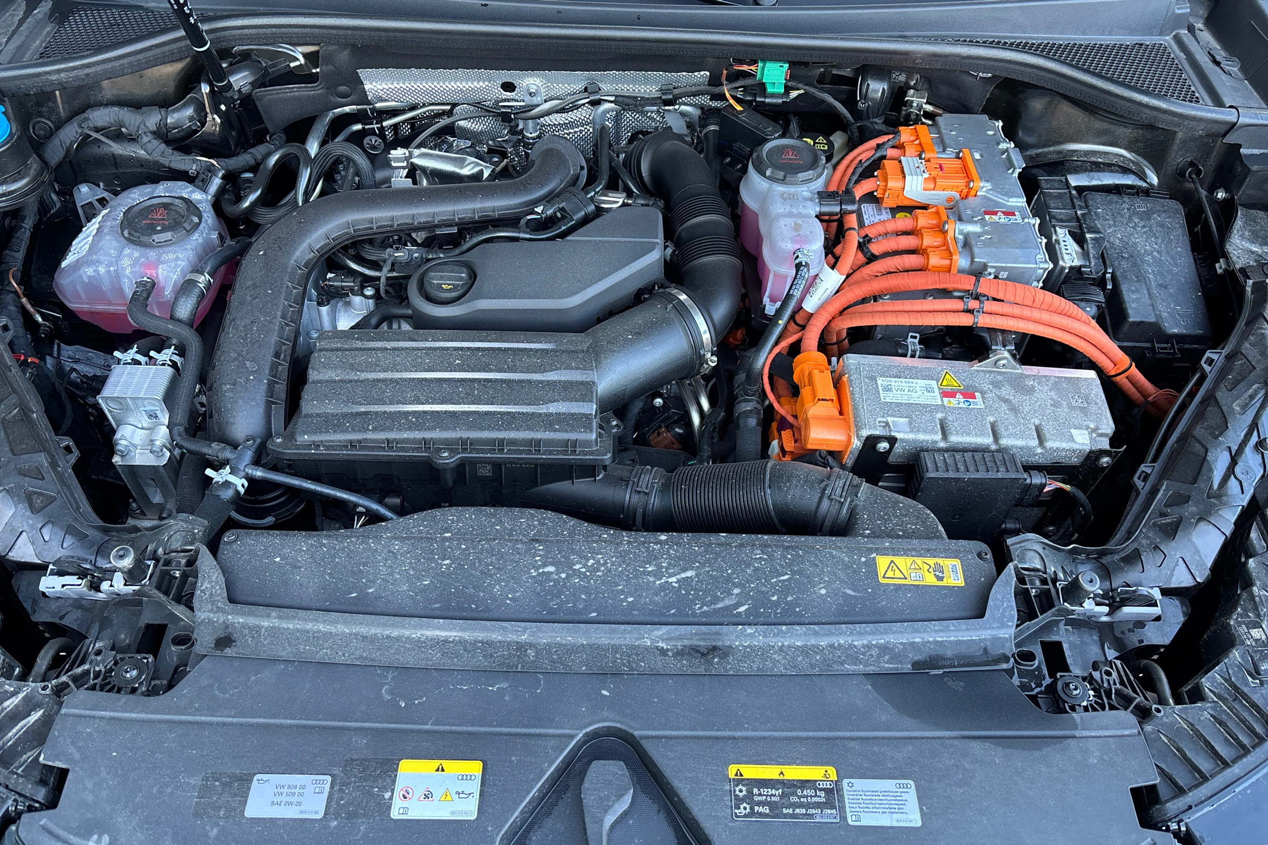 musta Audi Q3 2026 kuva 14.