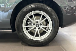 met. harmaa Audi Q3 2026 kuva 10.