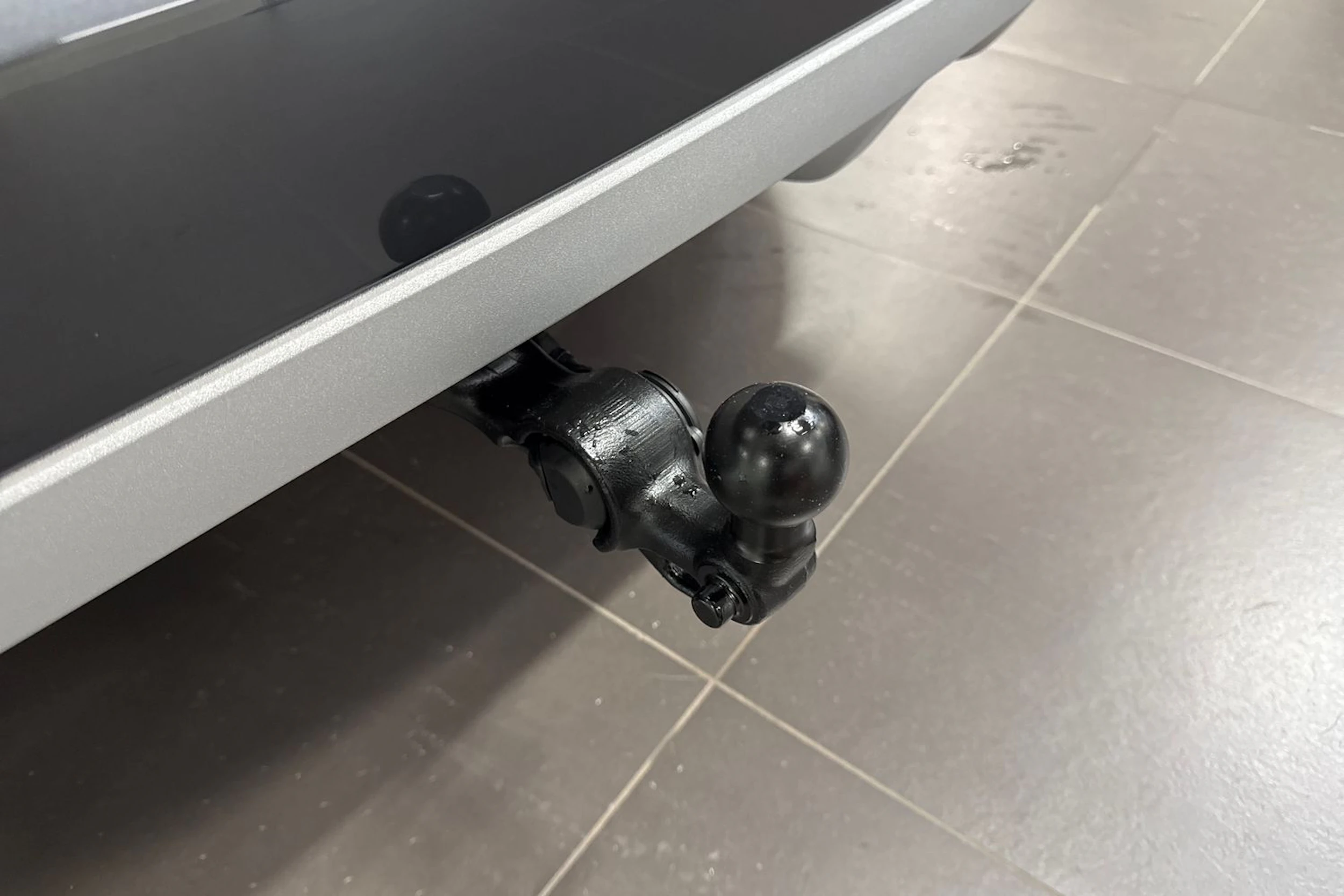 met. harmaa Audi Q3 2026 kuva 12.