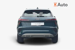 met. sininen Audi Q3 2026 kuva 3.