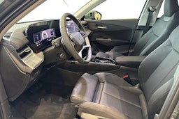 vihreä Audi Q3 2026 kuva 6.