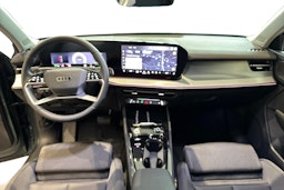 vihreä Audi Q3 2026 kuva 7.