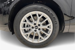 met. musta Audi Q3 2026 kuva 9.