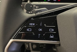 met. musta Audi Q3 2026 kuva 13.