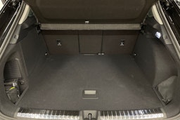 met. musta Audi Q3 2026 kuva 23.