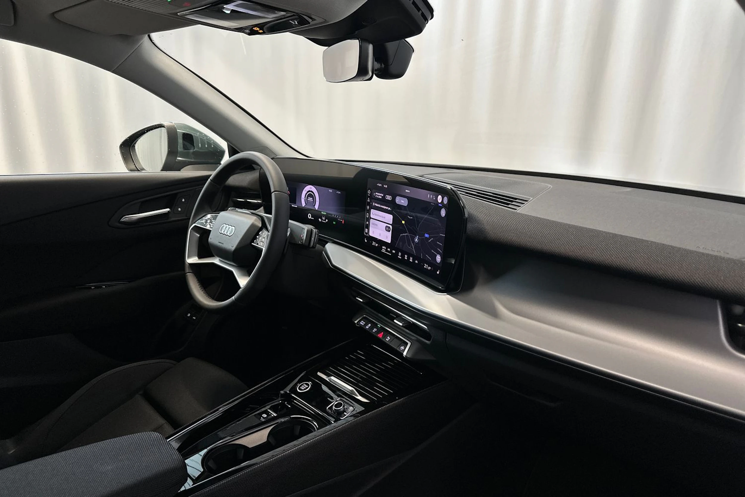 sage vihreä Audi Q3 2026 kuva 11.