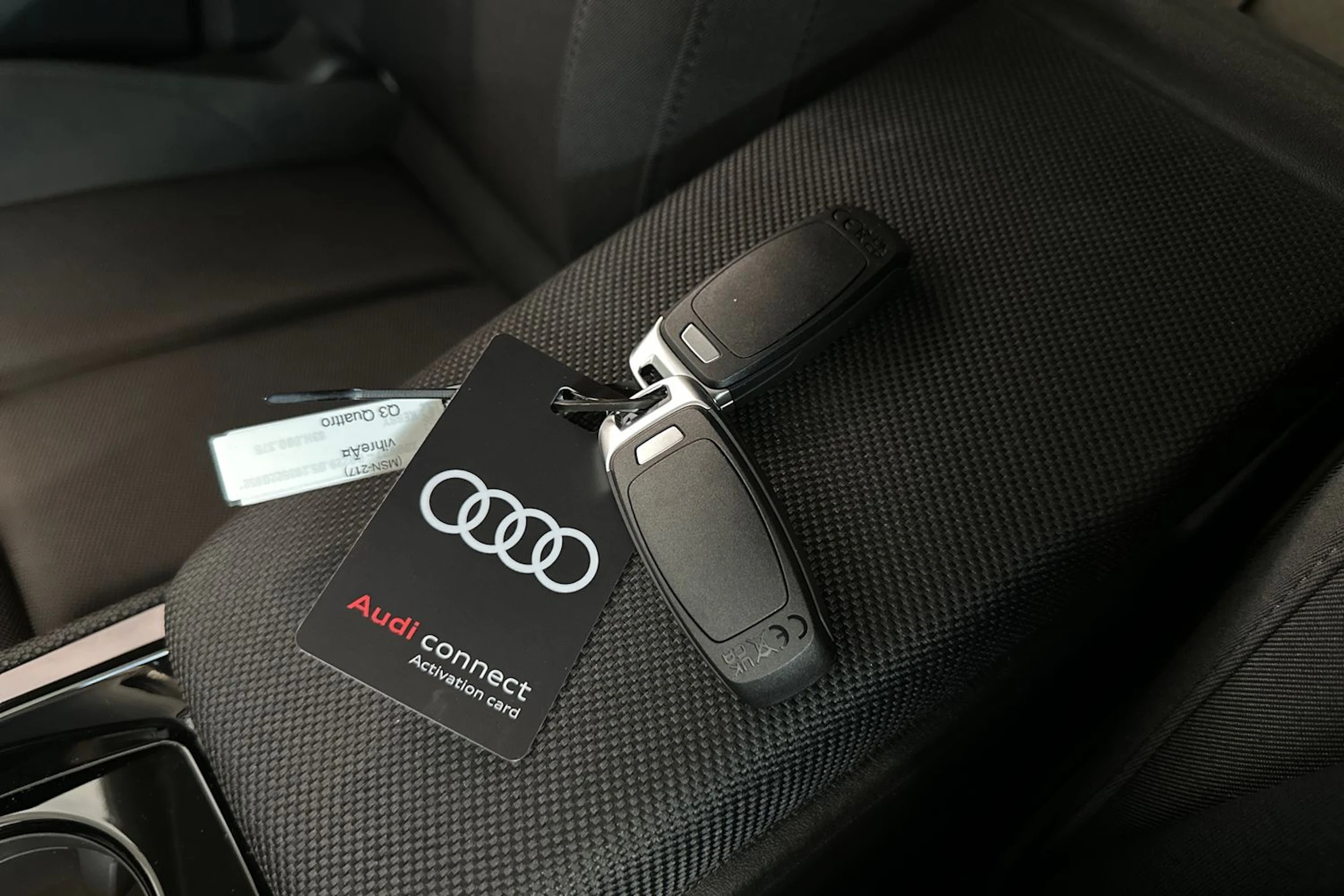 sage vihreä Audi Q3 2026 kuva 29.