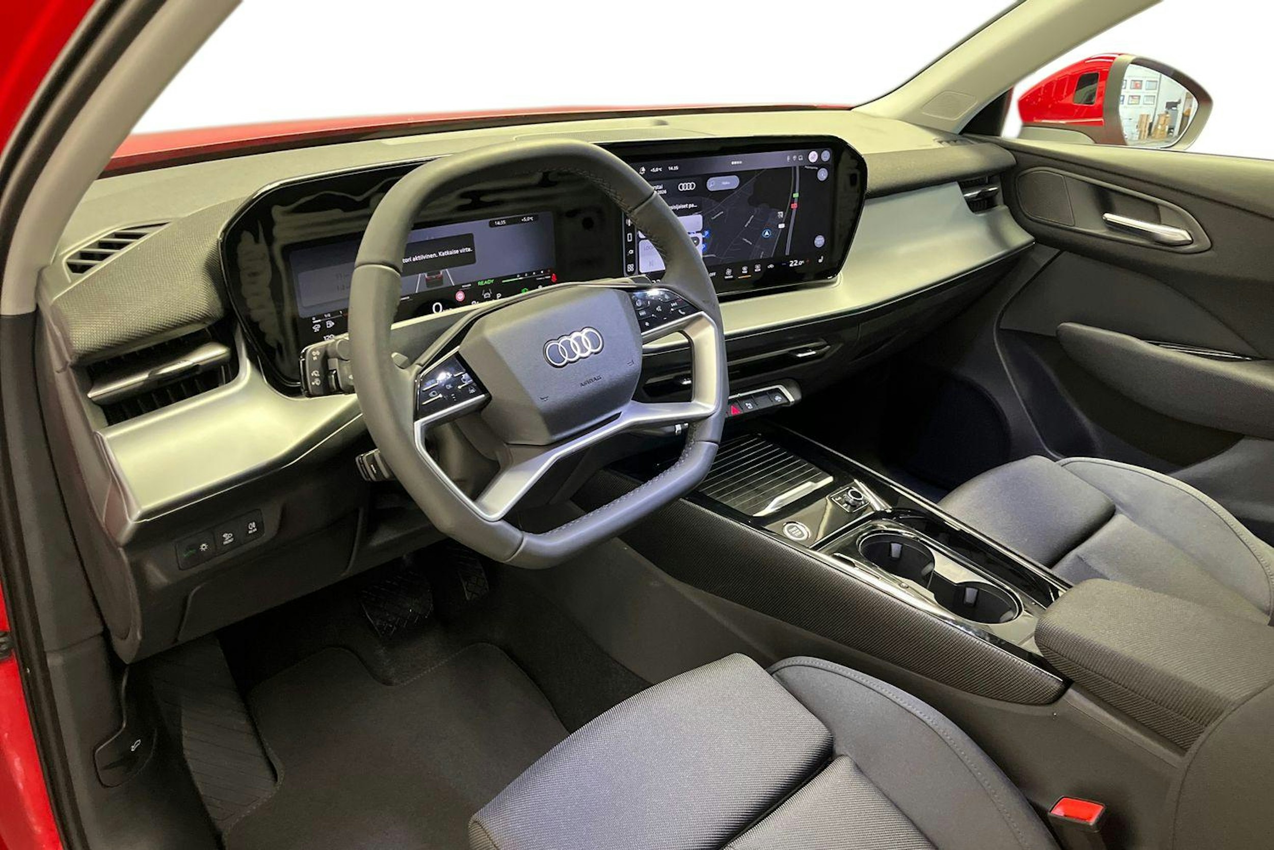 progressive punainen Audi Q3 2026 kuva 6.