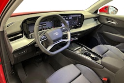 progressive punainen Audi Q3 2026 kuva 6.