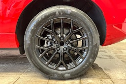 progressive punainen Audi Q3 2026 kuva 10.