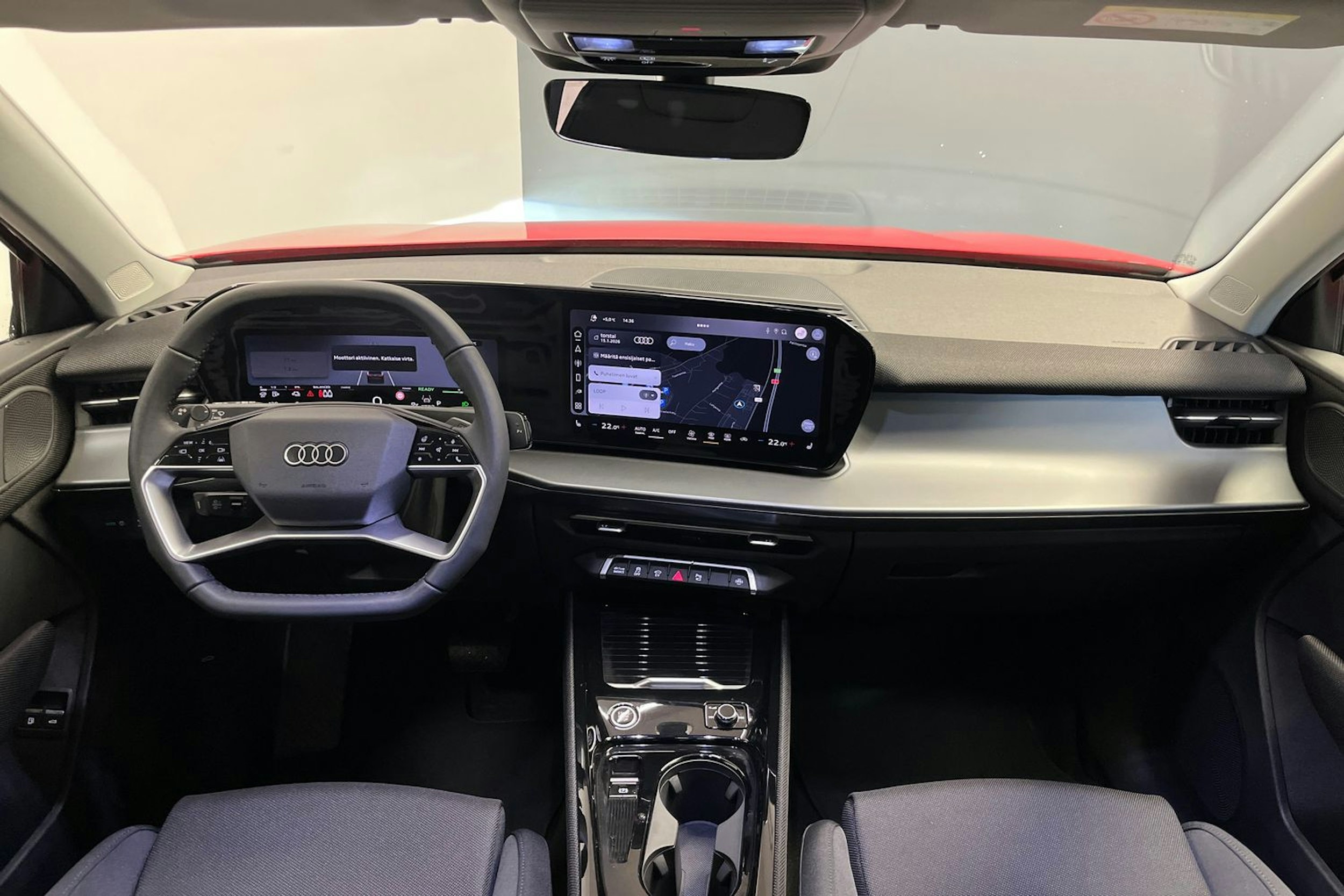 progressive punainen Audi Q3 2026 kuva 12.