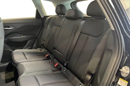 musta Audi Q3 2026 kuva 8.