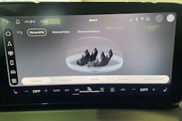 musta Audi Q3 2026 kuva 34.