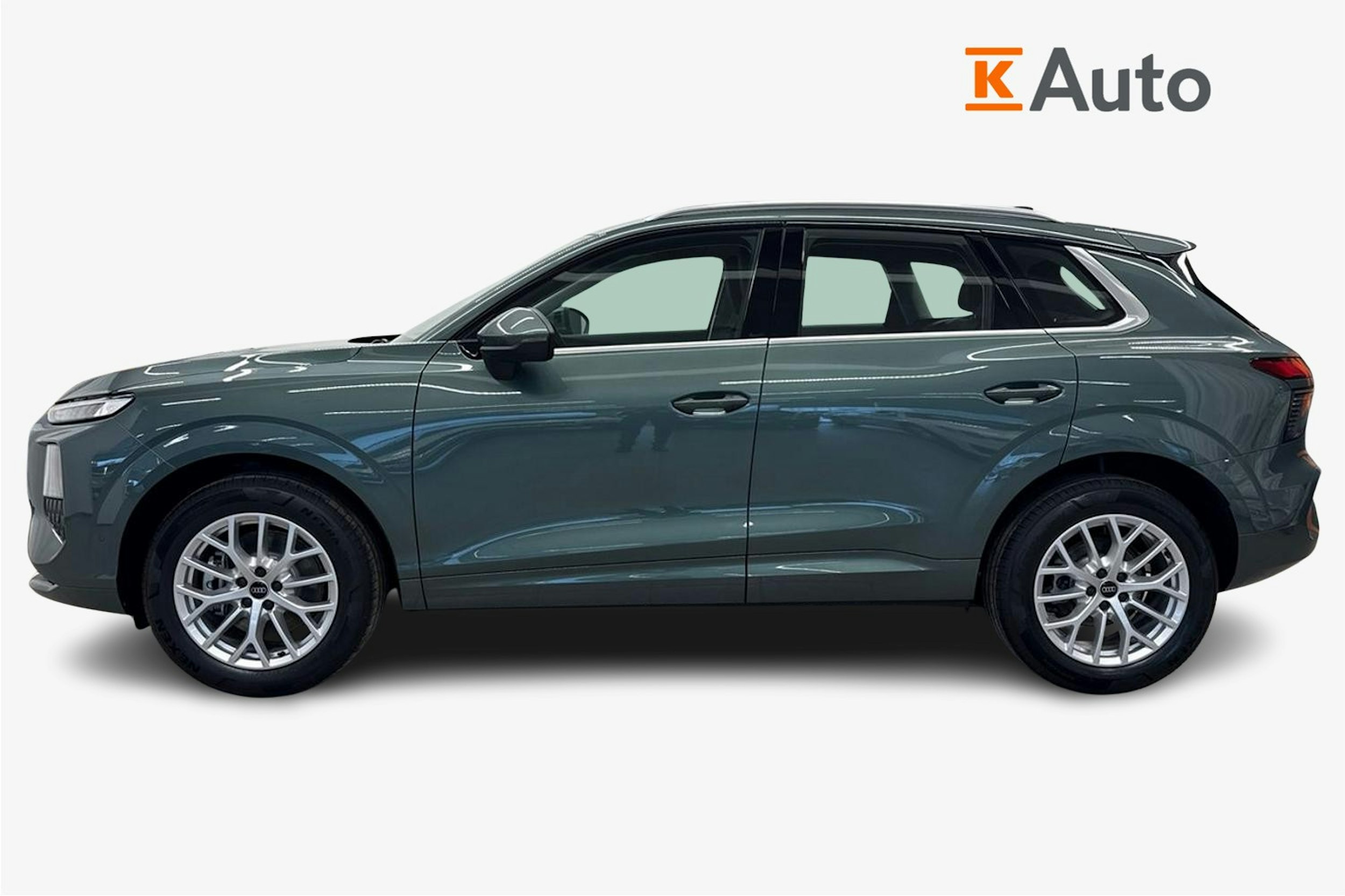 met. vihreä Audi Q3 2026 kuva 5.