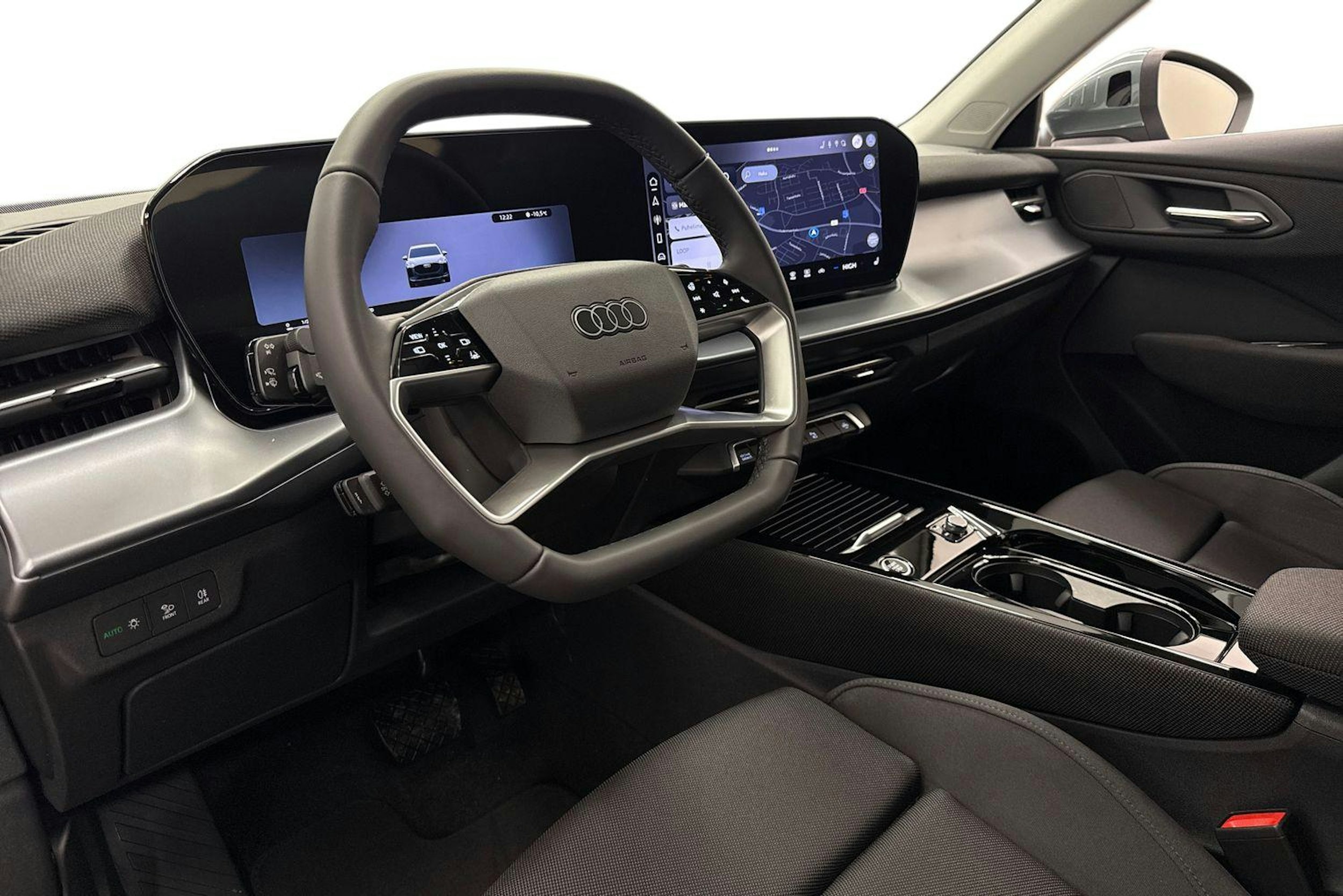 met. vihreä Audi Q3 2026 kuva 6.