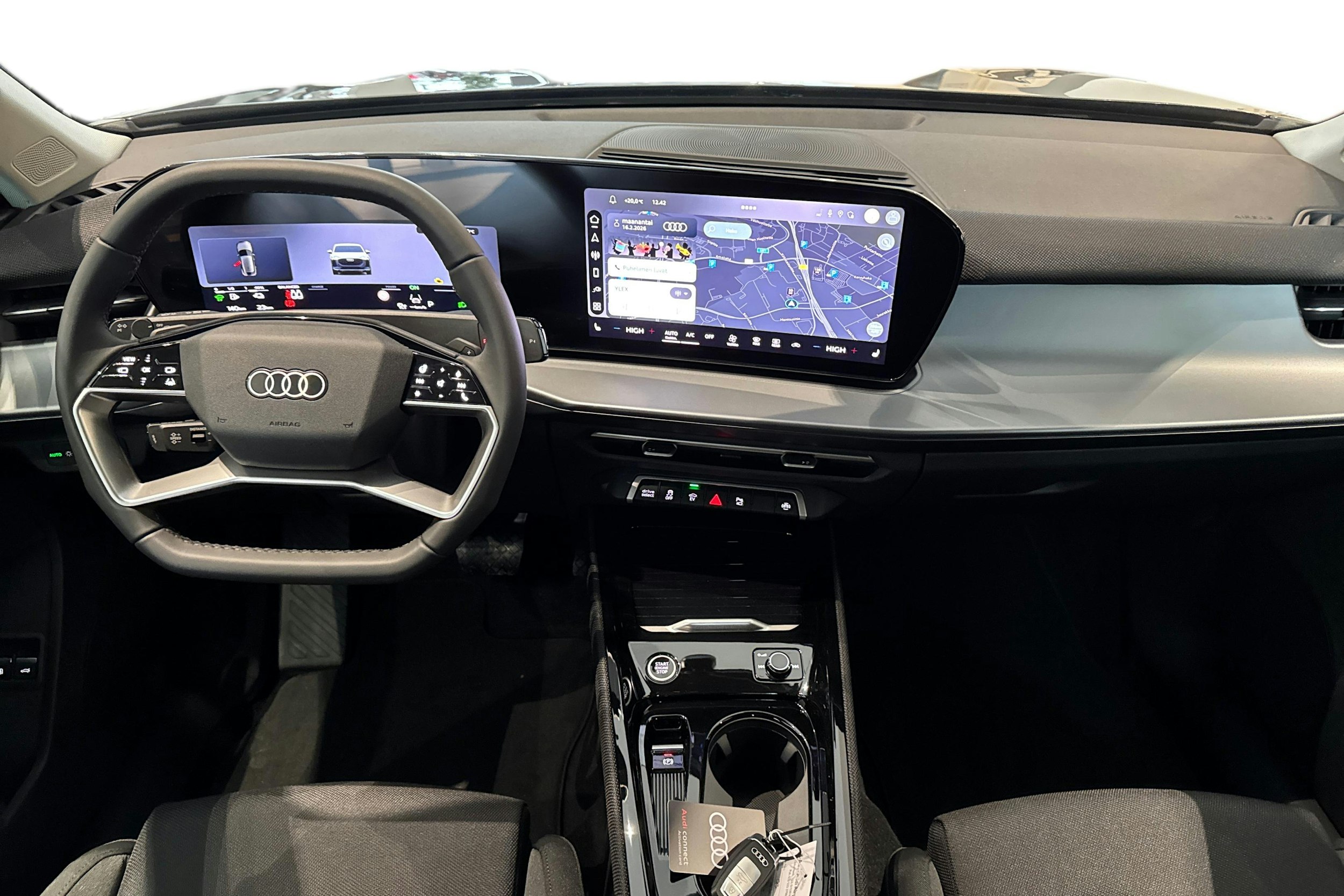 harmaa Audi Q3 2026 kuva 7.