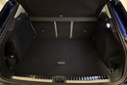 sininen Audi Q3 2026 kuva 13.