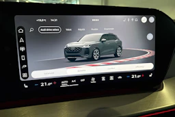 met. vihreä Audi Q3 2026 kuva 22.