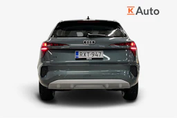 vihreä Audi Q3 2026 kuva 18.