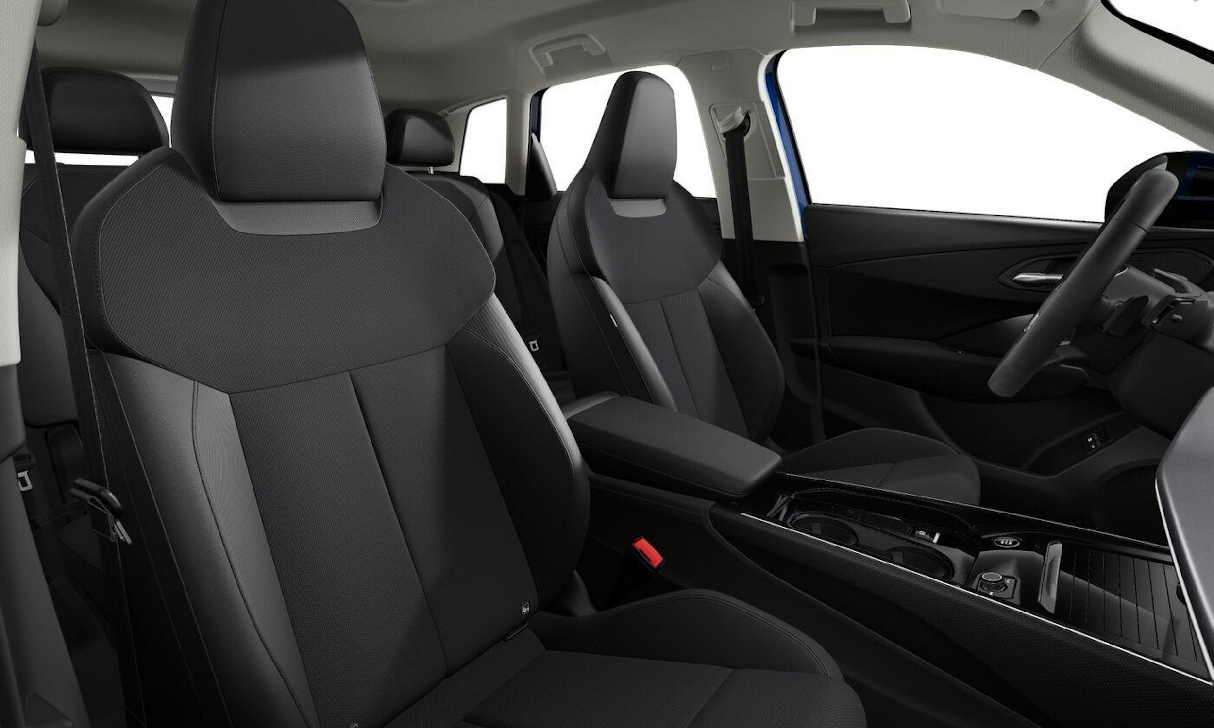 navarra sininen Audi Q3 2026 kuva 3.