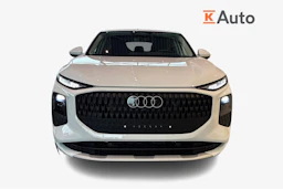 valkoinen Audi Q3 2026 kuva 4.