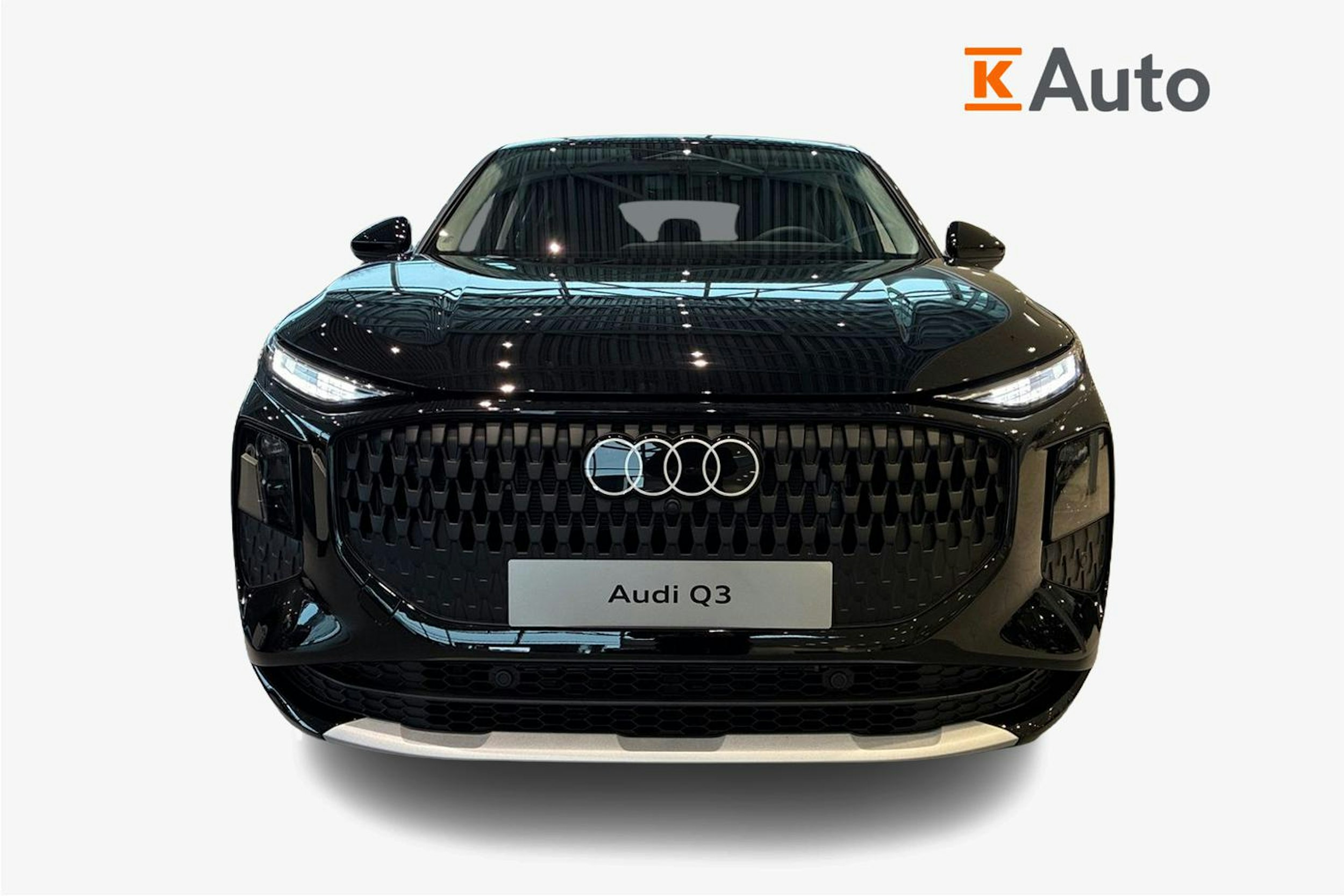 musta Audi Q3 2026 kuva 4.
